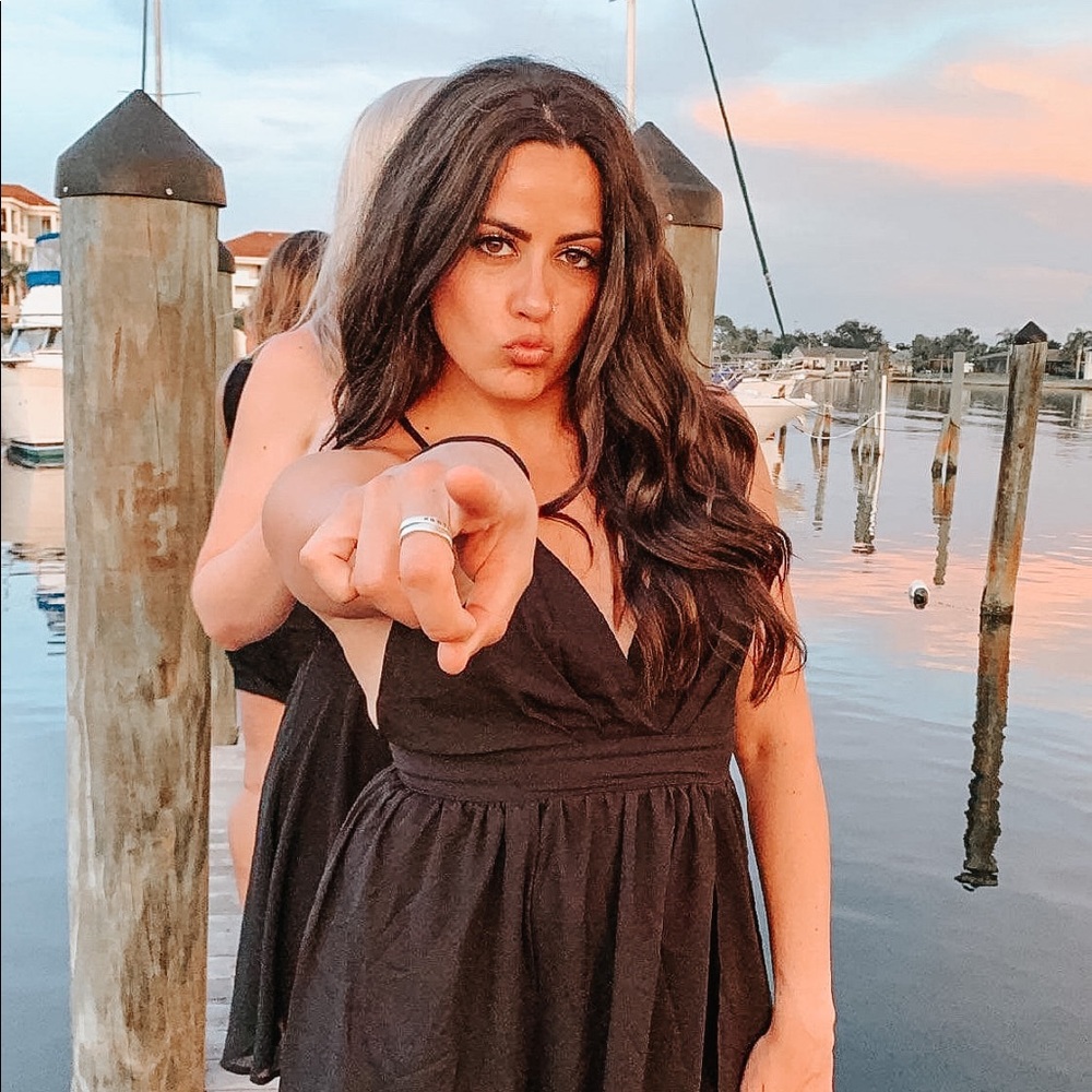 Meet your Posher, Shaley